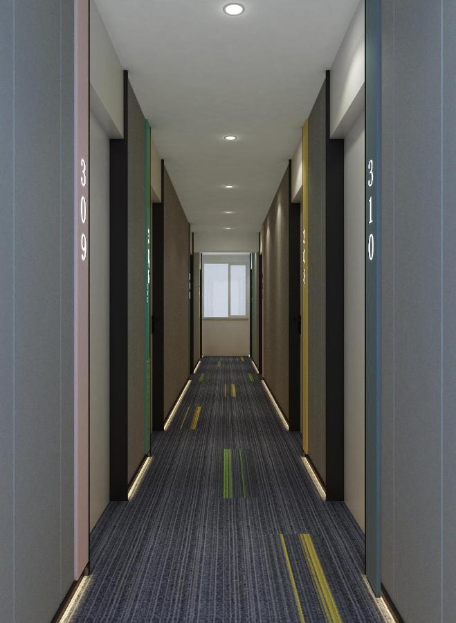 Happy Dragon City Center Alley Hotel -In The City Center With Big Window&Heater, Ticket Service&Free Coffee&Food Recommendation,Near Tian Anmen Forbiddencity,Easy To Get Traditional Walking Area&Shichahai Beijing Eksteriør billede
